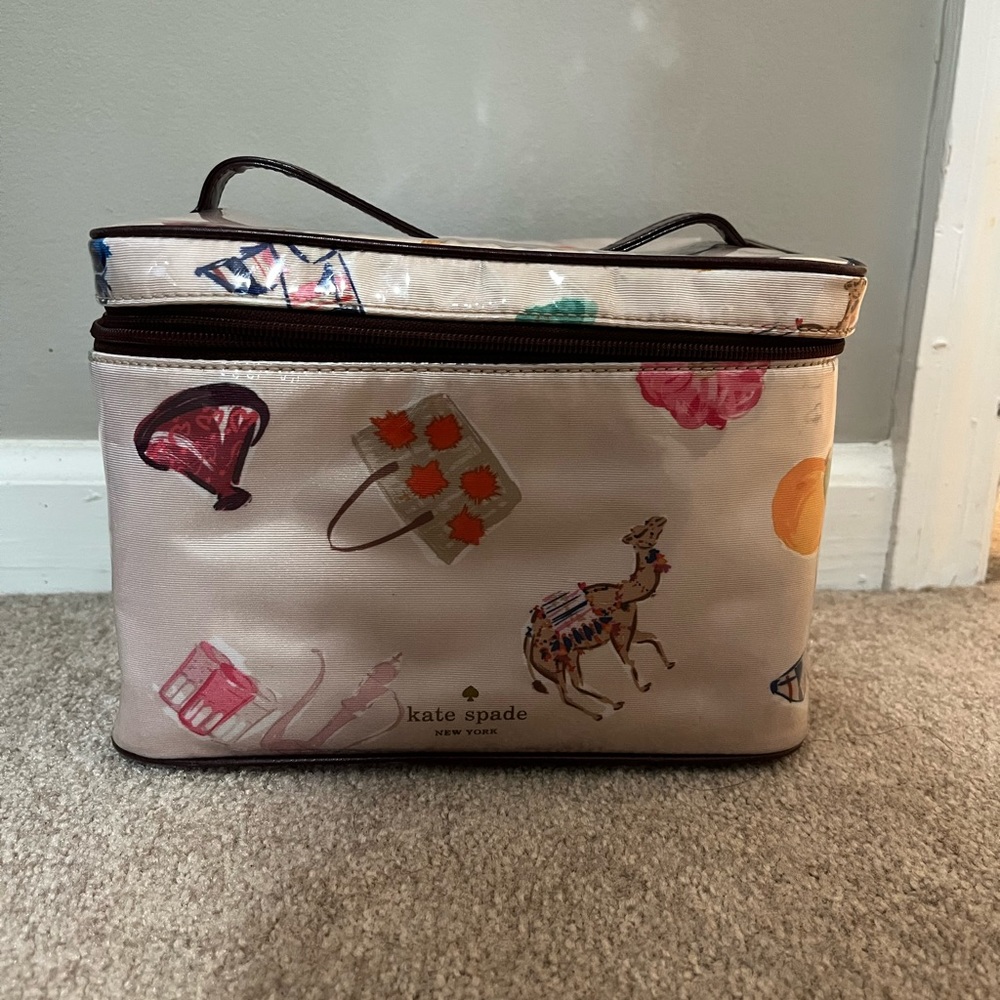 kate spade train case makeup souk natalie GUC